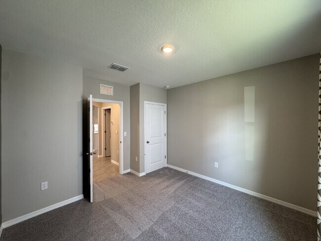 Building Photo - 5345 Oxford Gray Rd