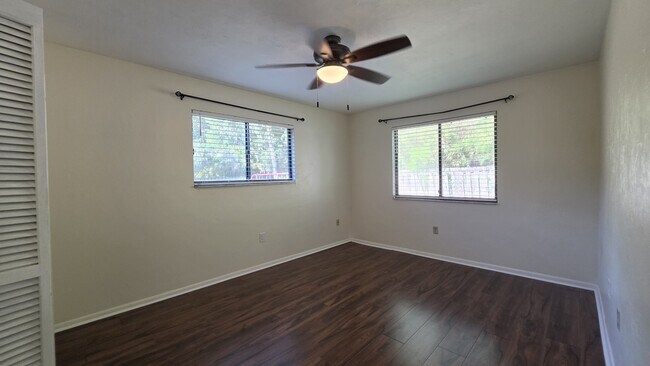 Building Photo - 1624 SW 77th Terrace