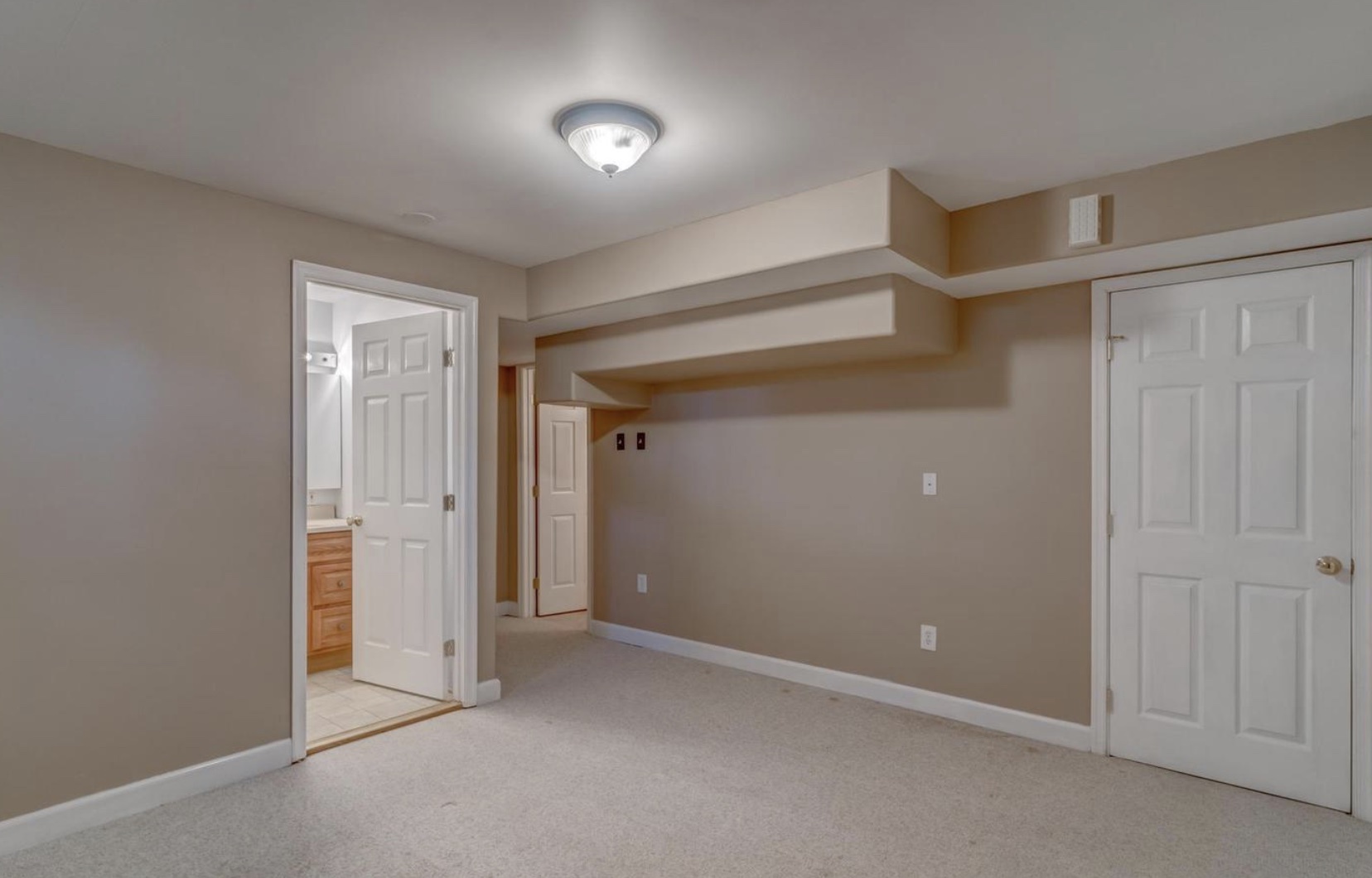 Building Photo - 109 Quail Ct