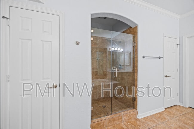 Building Photo - 10311 Pitcataway Dr