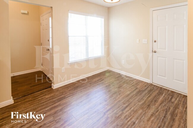 Building Photo - 1458 Caldwell Ct