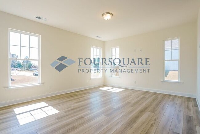 Building Photo - Spacious 3-Bed Home with Open Layout & Modern Living – Near Downtown Angier