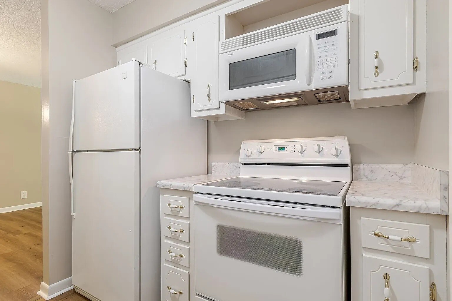 Building Photo - 2929 Selena Dr