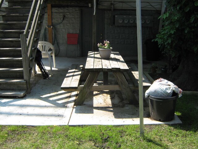 Building Photo - 2627 W Attrill St