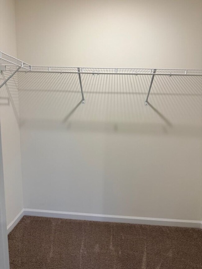 Building Photo - Maryville 37803 - Brand New Build in Maryville! 5 bedroom, 3.5 bath home - Contact Troy Adams (86...