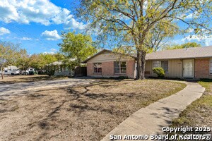 Building Photo - 308 E Cheryl Dr