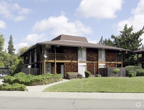 Building Photo - South Park Village Apartments