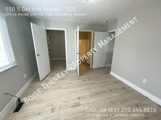 Building Photo - 550 S Dalton Ln