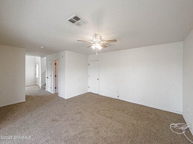 Building Photo - 3742 Piedras Negras Dr