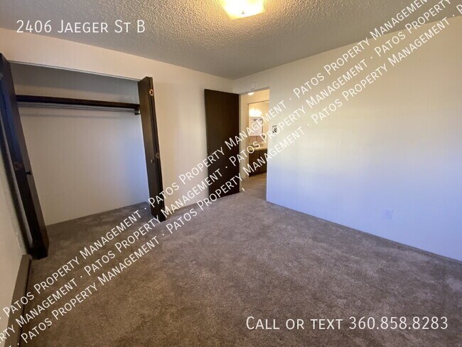 Building Photo - 2406 Jaeger St