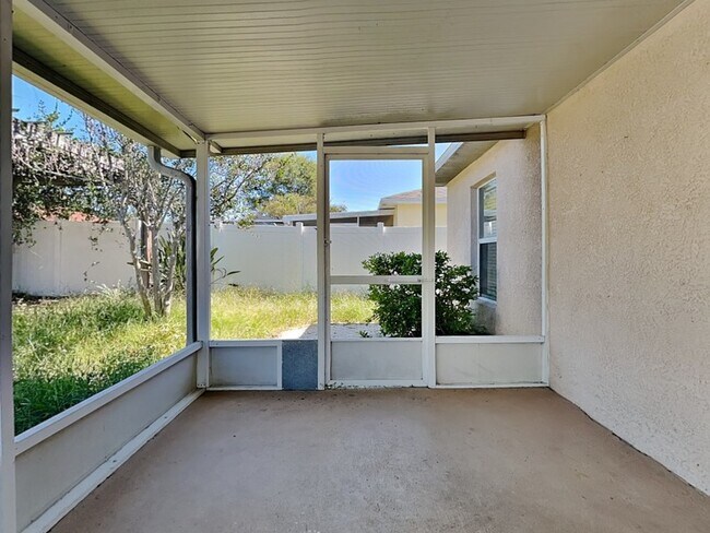 Building Photo - 6908 Waterbrook Ct