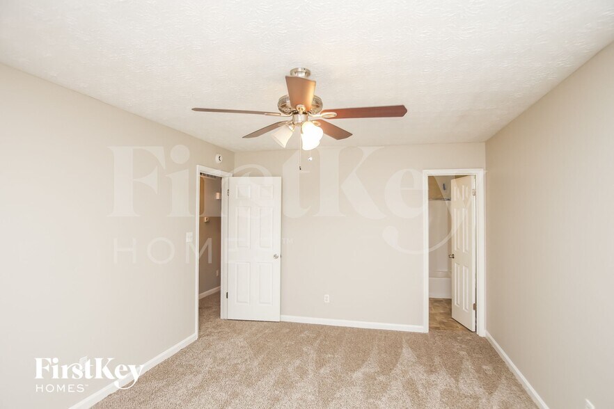 Building Photo - 56 Hatties Fancy