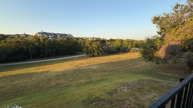 Building Photo - Updated 2 Bed/2 Bath North Austin Condo with Rare Greenbelt Views
