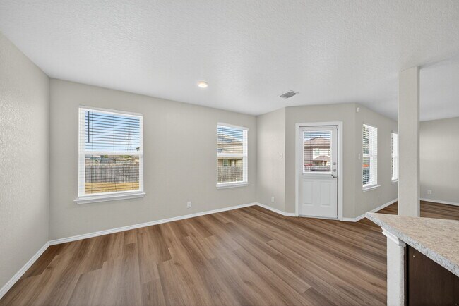 Building Photo - 8203 Rocky Pebble