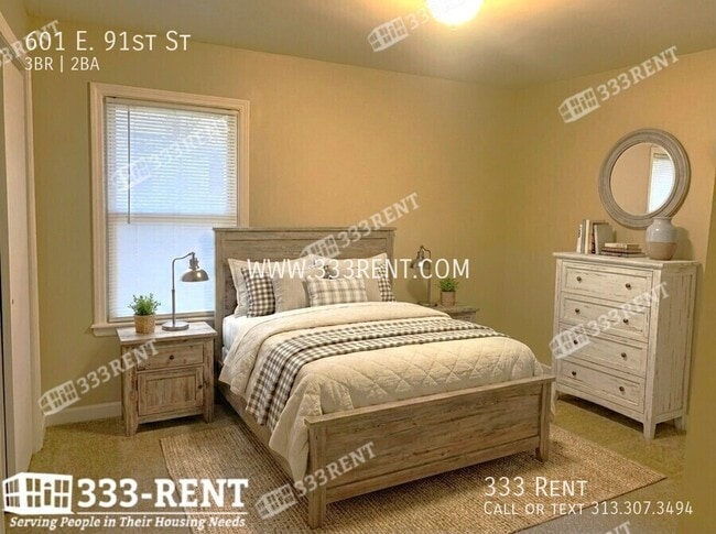 Building Photo - 601 E 91st St