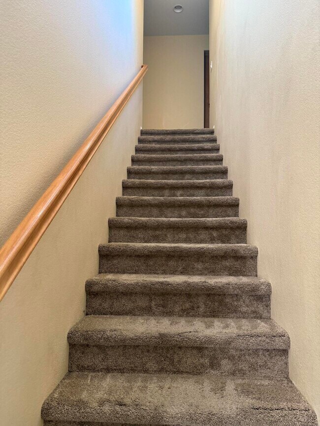 Building Photo - 43426 Lago Brezza Dr