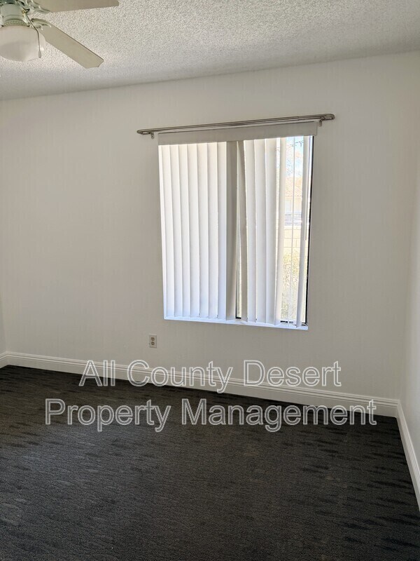 Building Photo - 82567 Ave 48
