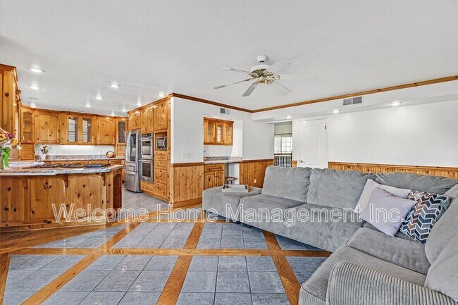 Building Photo - 5246 Hebrides Ct