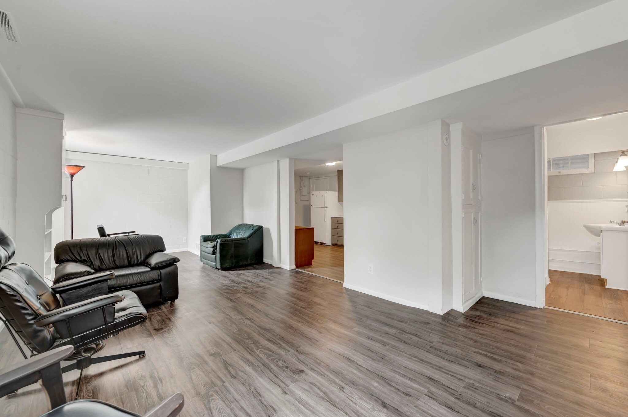 living room/ dining room - 17316 Bay Cir