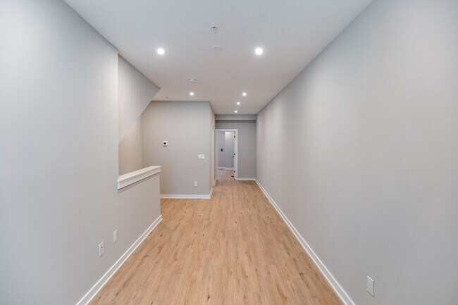 Building Photo - 1741 N 25th St