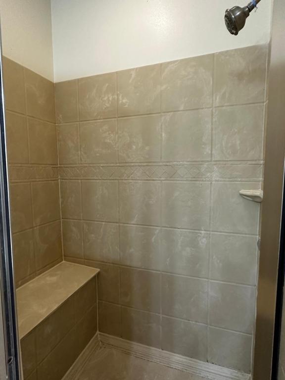 Building Photo - 3443 S Midtown Cir St