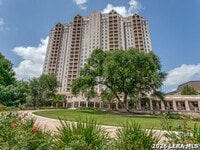 Building Photo - 1 Towers Park Ln