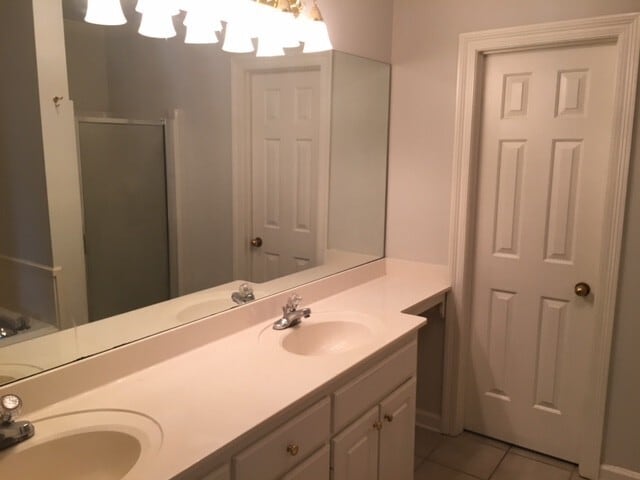 Building Photo - 3 bed, 2 bath Home for Rent in Pearl!