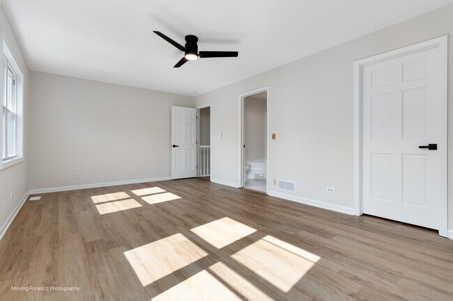 Building Photo - 1020 Prairie View Ct