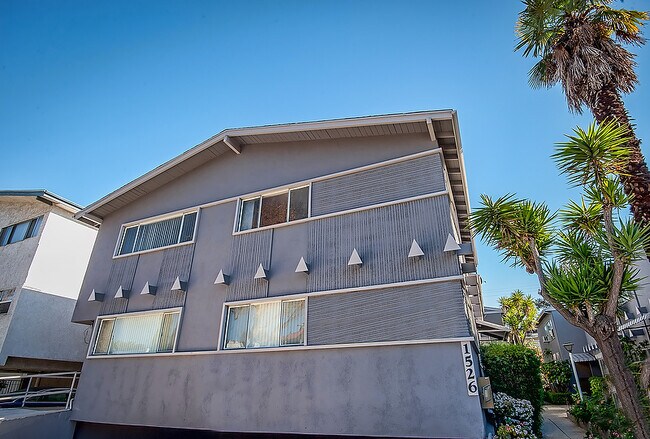 Building Photo - 1526 S Sherbourne Dr