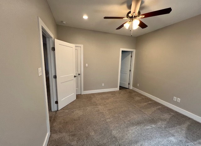Building Photo - 710 Vassar Ct