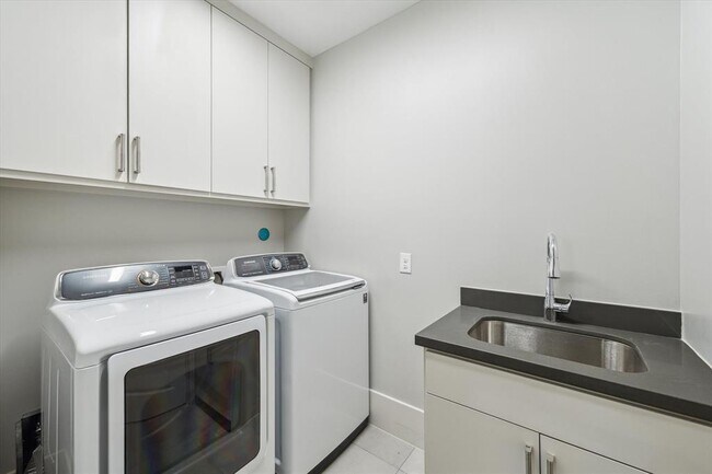 Building Photo - 1509 Caywood Ln