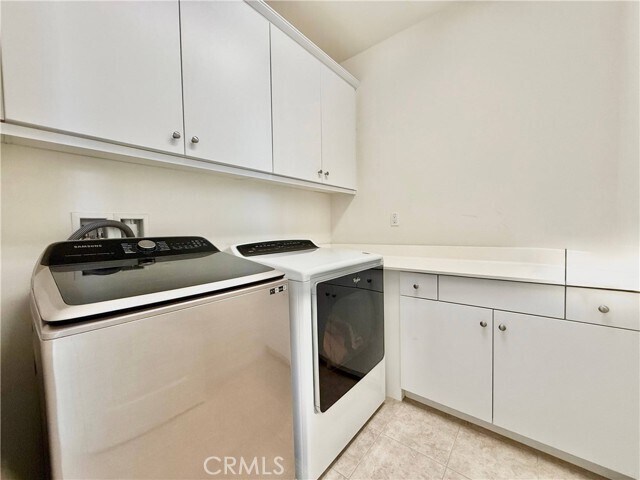 Building Photo - 14371 Cambria Ct