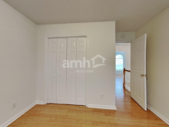 Building Photo - 13211 Peacock Ln