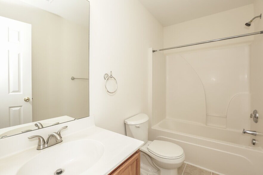 Building Photo - 1646 Rustic Arch Way