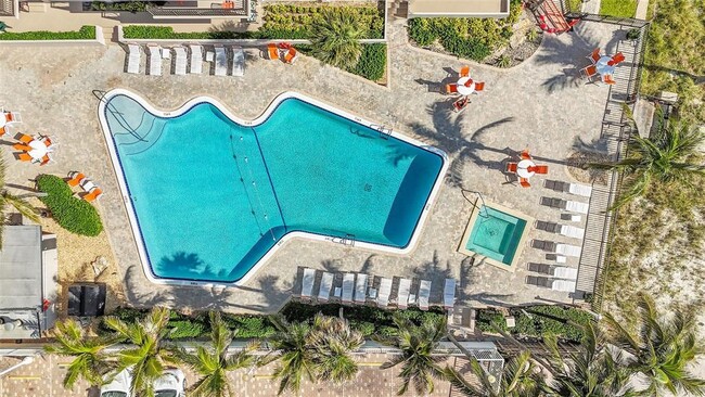 Building Photo - 3800 Galt Ocean Dr