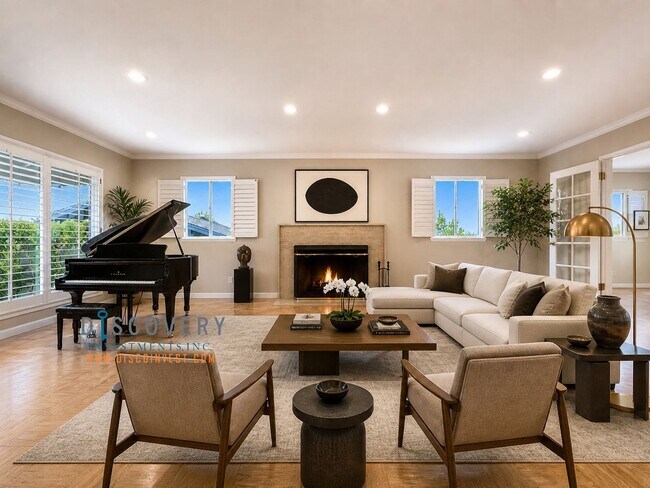 Building Photo - Refined Piedmont Residence with Timeless Mid-Centry Appeal