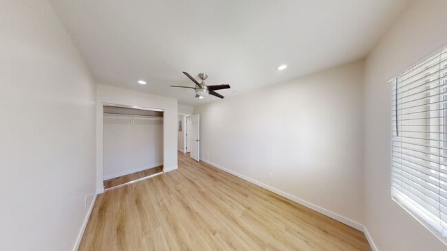 Building Photo - Newly Renovated (2022), 4BD/2BA