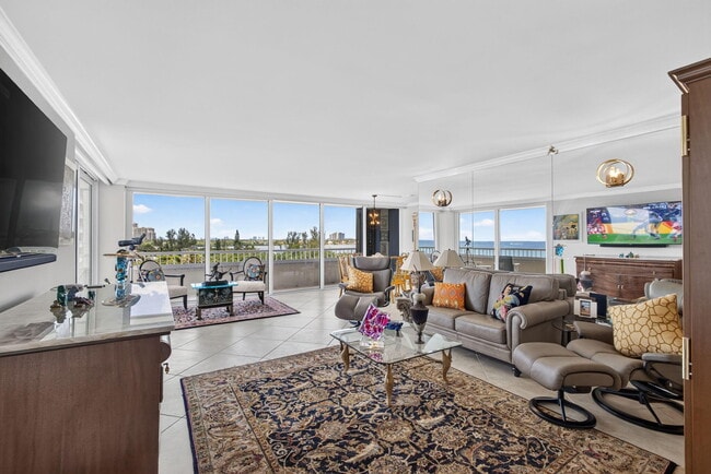 Building Photo - 5280 N Ocean Dr