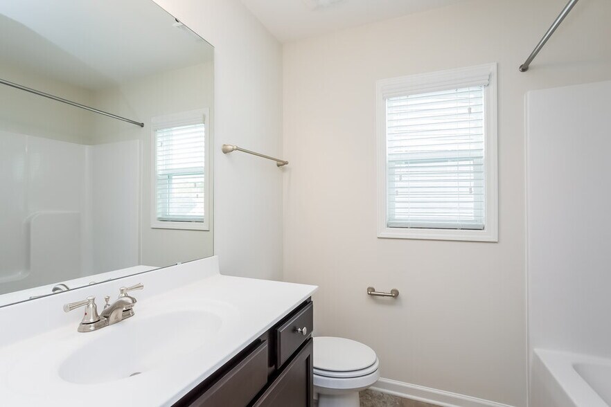 Building Photo - 377 Crawford Pkwy