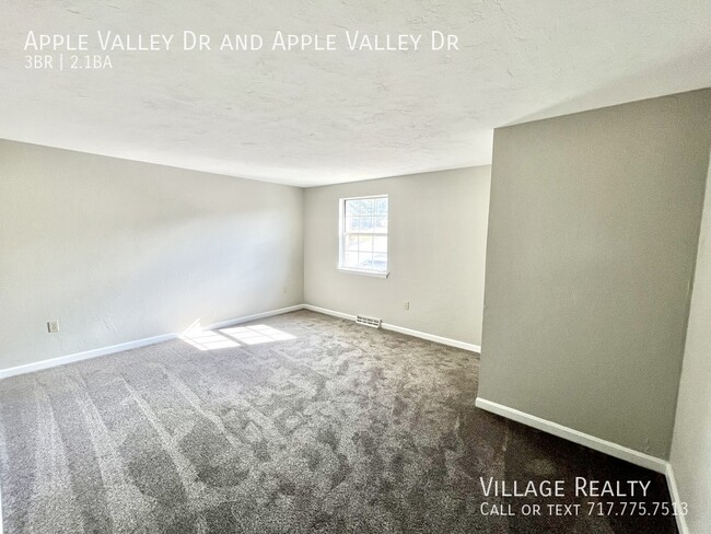 Building Photo - 1114 Apple Valley Dr
