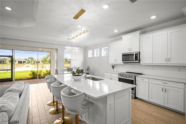 Building Photo - 28041 Captiva Shell Lp