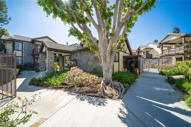 Building Photo - 12432 Bay Hill Ct