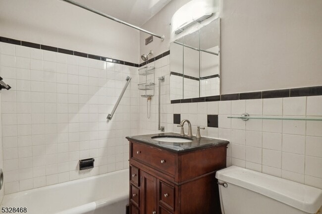 Building Photo - 377 S Harrison St