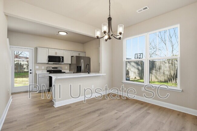 Building Photo - 109 Virginia Ave