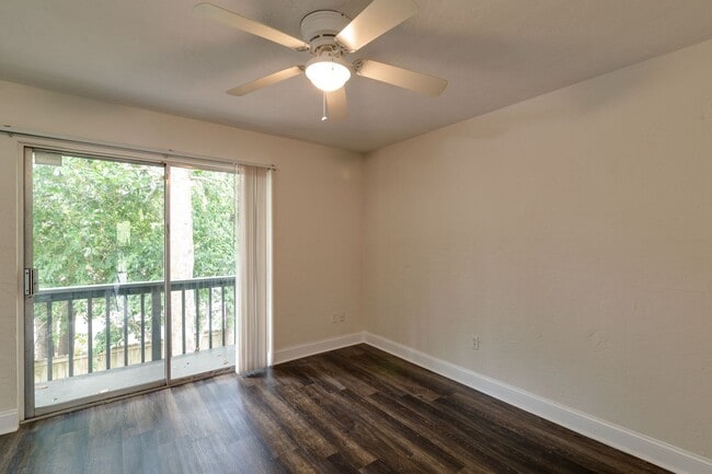 Interior Photo - Chelsea Lane Apartments