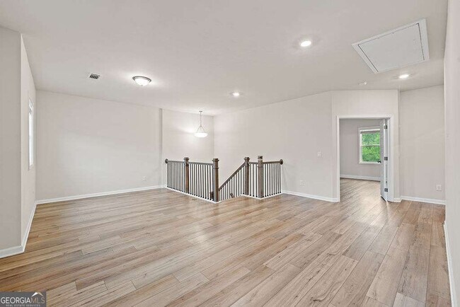 Building Photo - 4229 Brookmont Wy