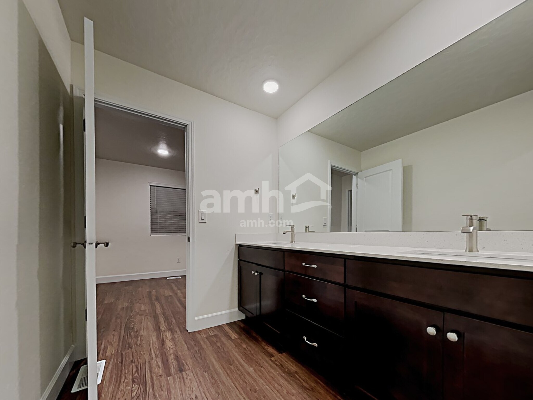 Building Photo - 9486 W Chino St