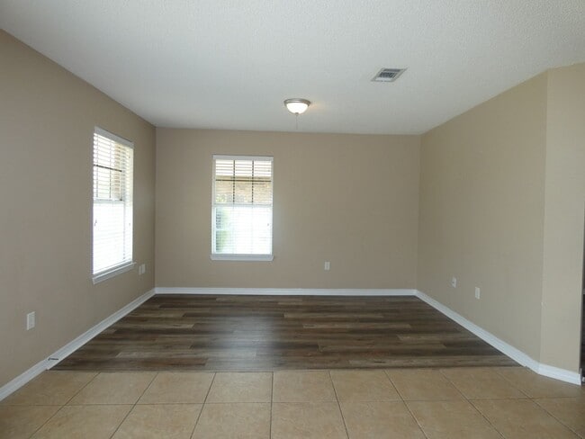Building Photo - Spacious Home in Jaimee's Ridge!