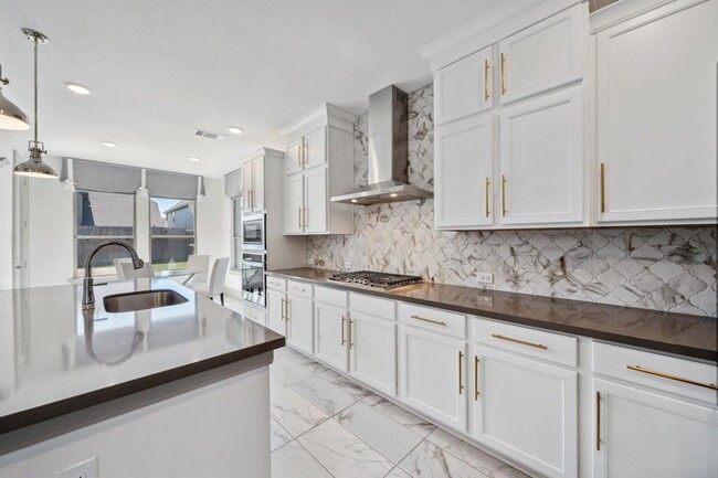 Building Photo - 2122 Mallow Ln