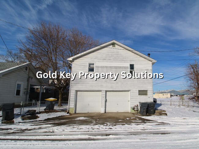 Building Photo - 2930 Fletcher St